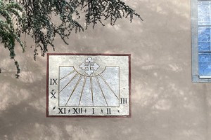 Saint-Maurice - Cadran solaire de l'église St-Sigismond Image 2