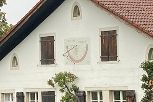 Bois (les) - Cadran solaire sur une ferme jurasienne ... Image 3