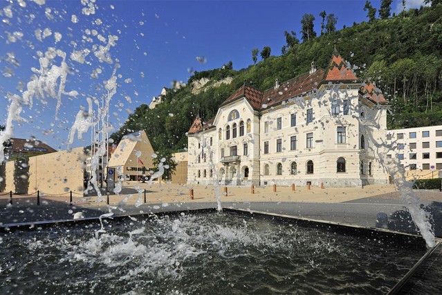 Vaduz (Liechtenstein) Image 1