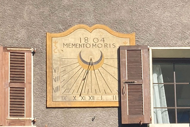 Monthey - Cadran solaire de la rue piétonne du ...