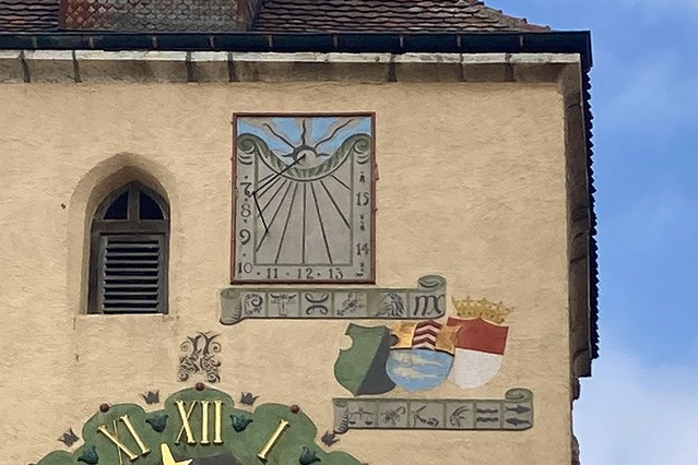 Landeron (le) - Cadran solaire de la Tour-porte de l'Horloge